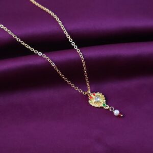 Heart Motif Pendant Necklace – Elegant Women’s Chain Jewelry