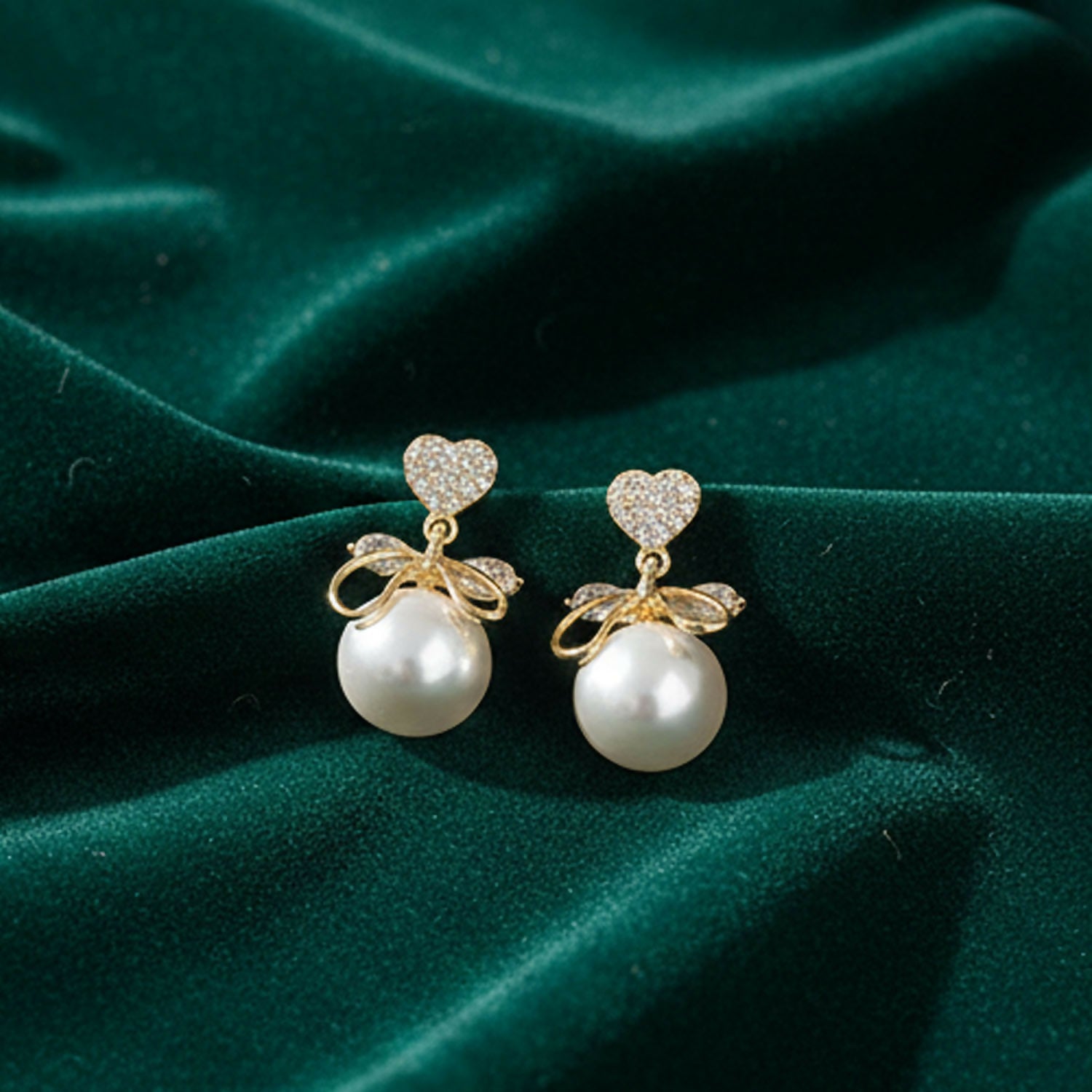 Heart Crystal Pearl Bow Earrings – 14K Gold...