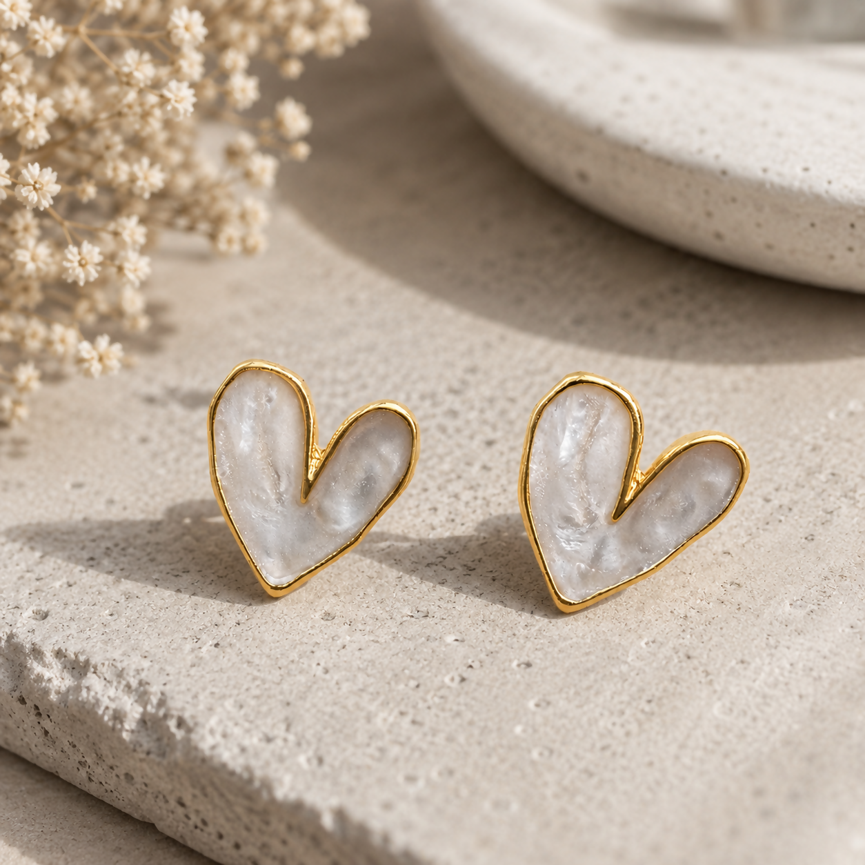 Pearl Heart Stud Earrings – Elegant Gold-Toned Jewelry... - Image 2