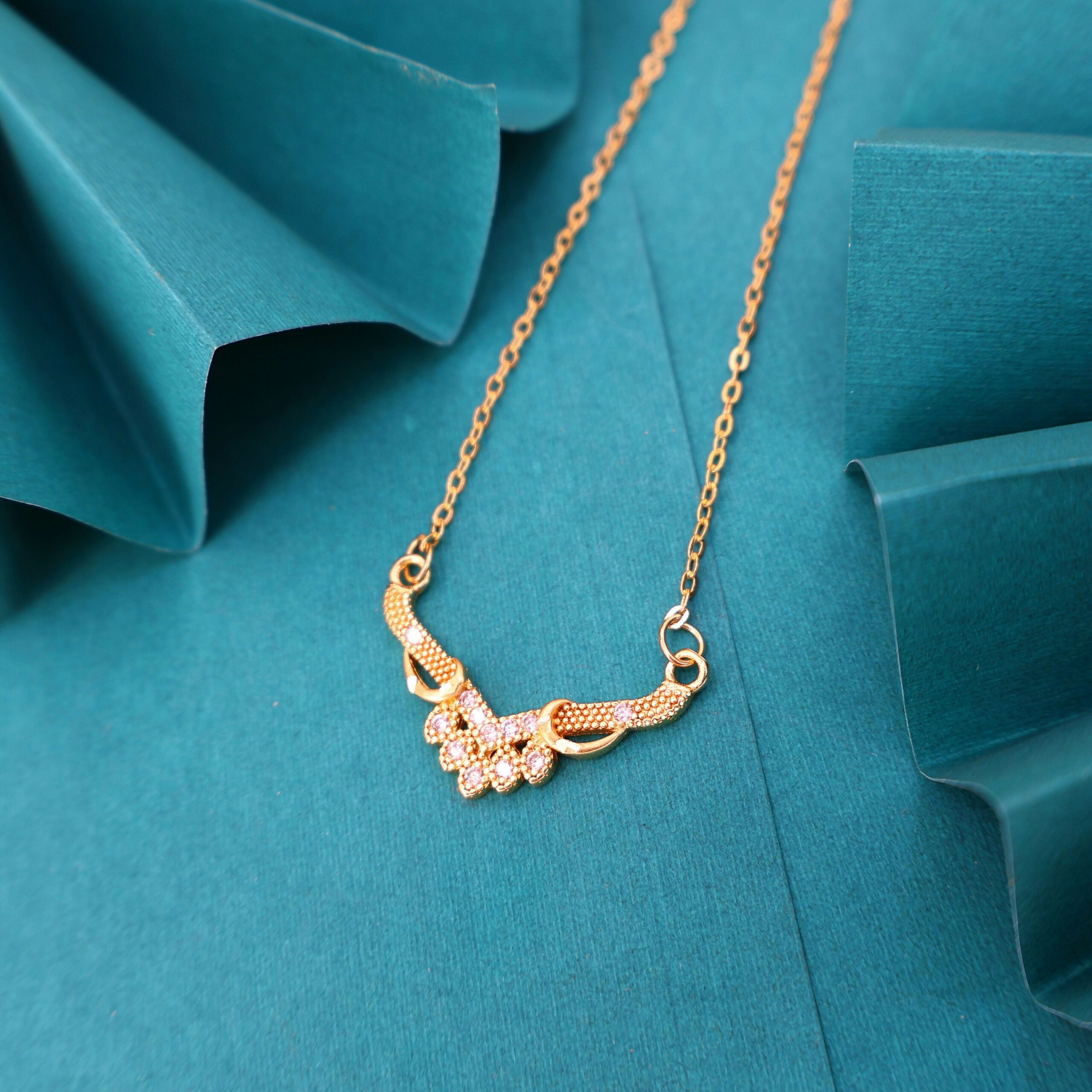 Gold Plated Floral Cluster Necklace – Elegant V-Pendant for Women - Image 2