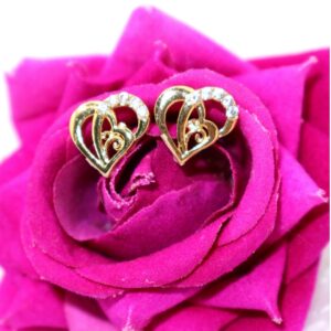 Interlocking Heart Stud Earrings – Elegant Gold Plated...