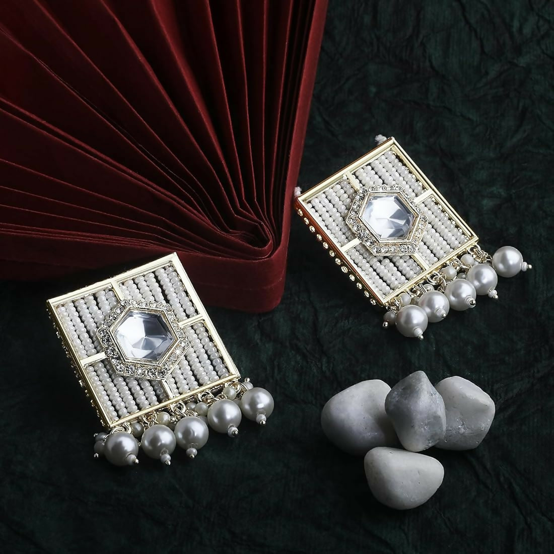 Kundan Jhumka Earrings – Traditional Silver-Toned Pearl E...